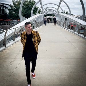 Meet your Posher, Blake